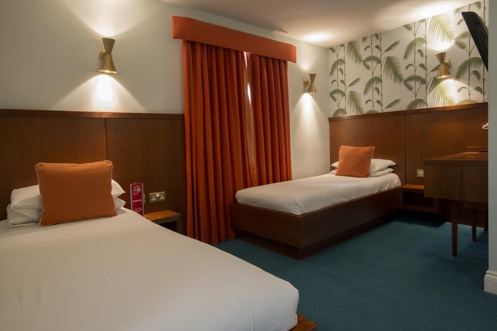7Hotel Diner Halstead  Buitenkant foto