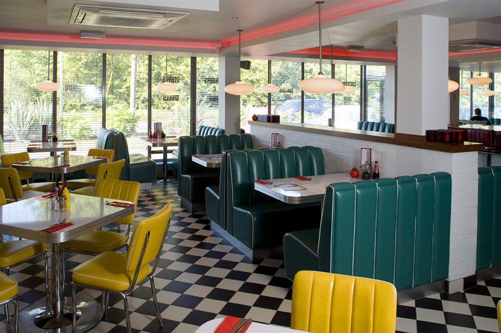 7Hotel Diner Halstead  Buitenkant foto