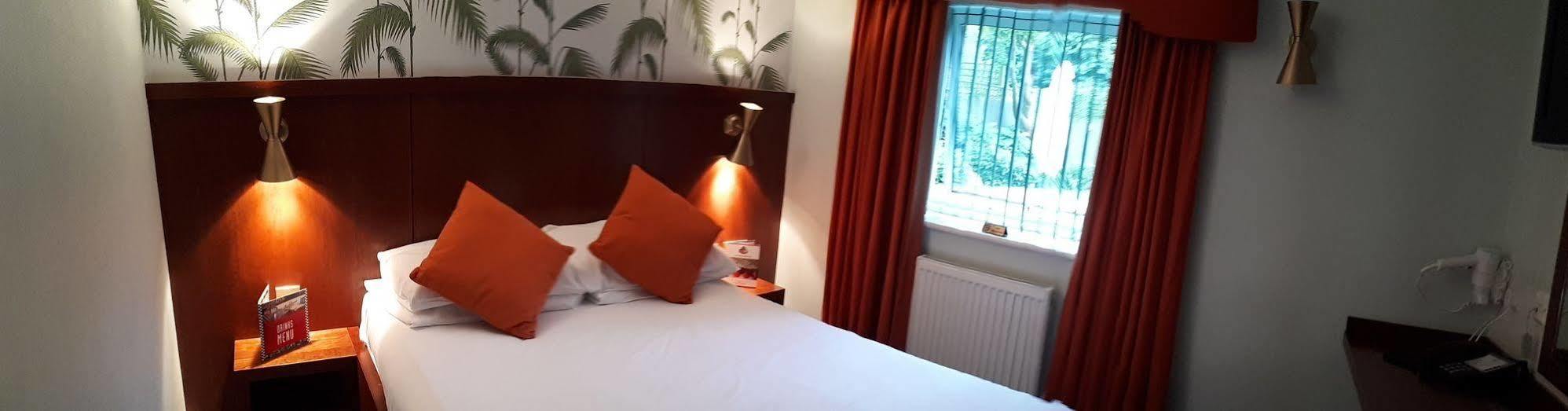7Hotel Diner Halstead  Buitenkant foto